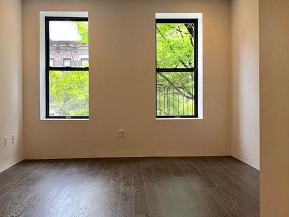 4th image of 1683 1st Ave APT 3N