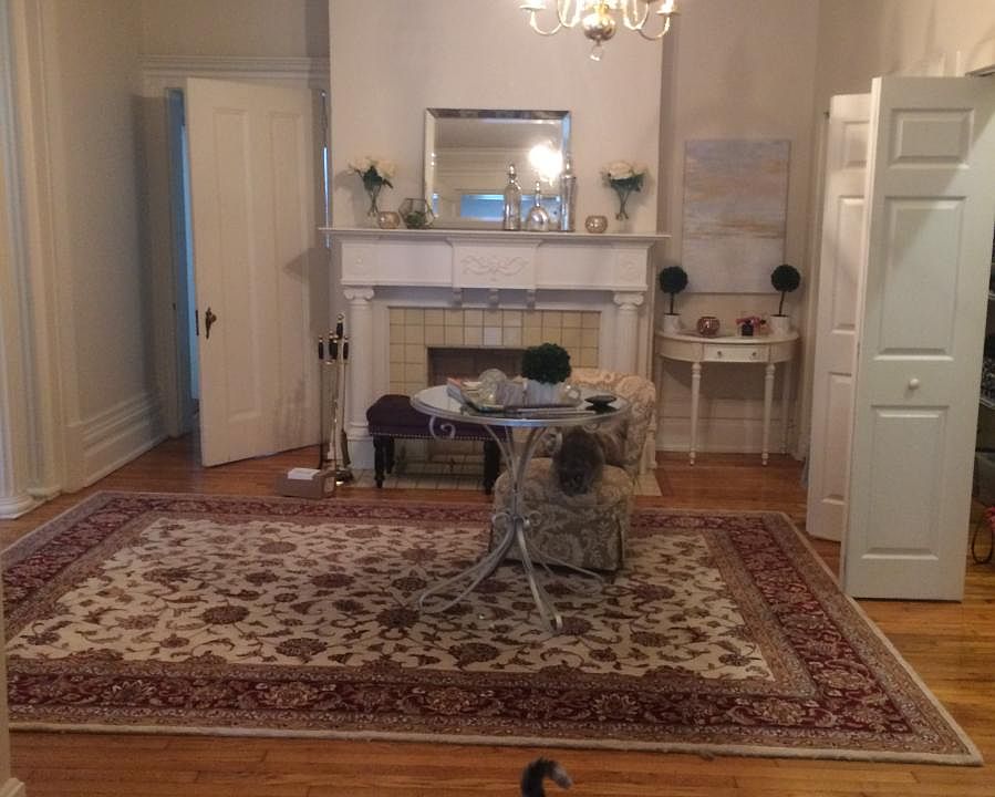 1st image of 319 N Broadway APT 1