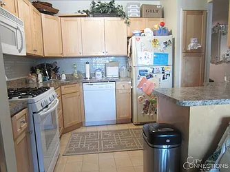 Rented by City Connections Realty