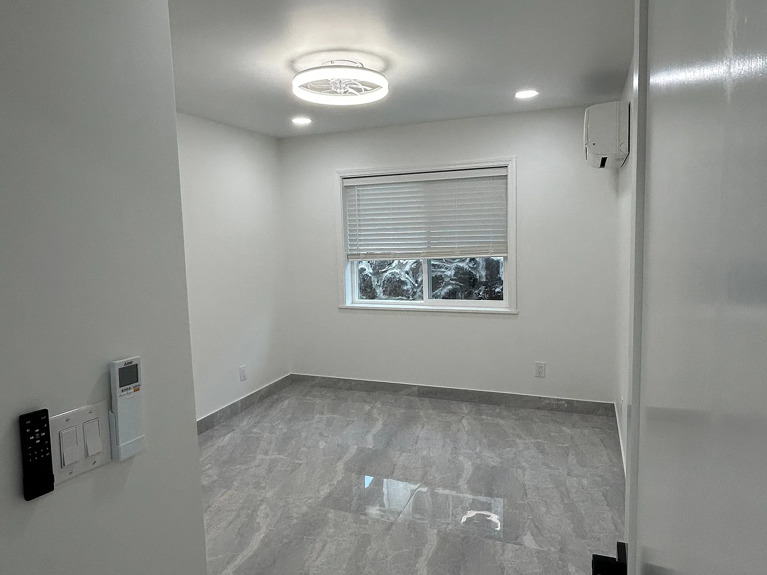 3222 Winam Ave — Photo 3