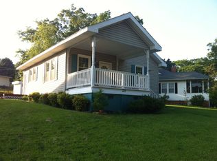 23 Crescent St, Lyman, SC 29365