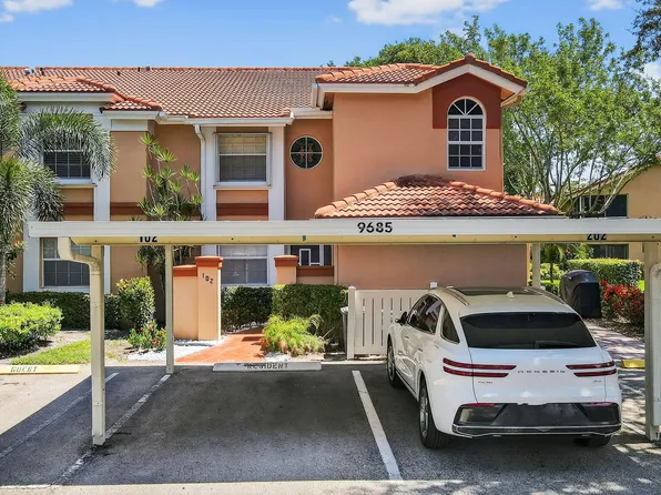 9685 Shadybrook Drive #102, Boynton Beach, FL 33437