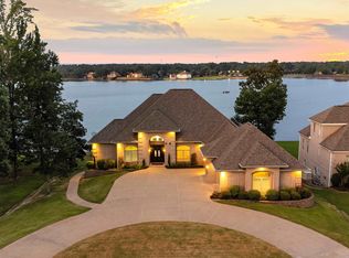 5918 Riviera Dr, Benton, AR 72019