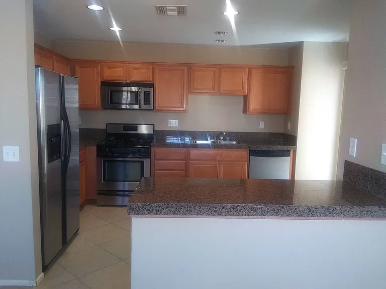 5254 Verenda Ave — Photo 3