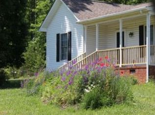 5924 Christys Ln, Mebane, NC 27302