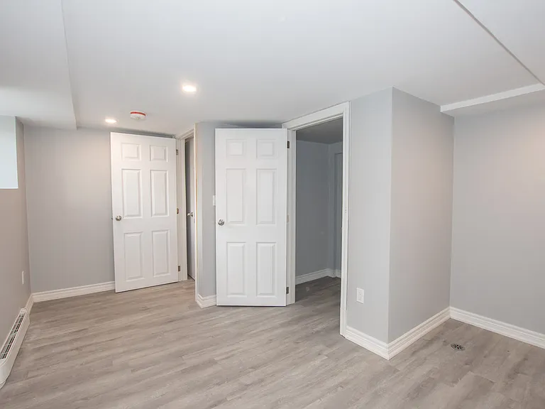 170 Southworth St N — Photo 15