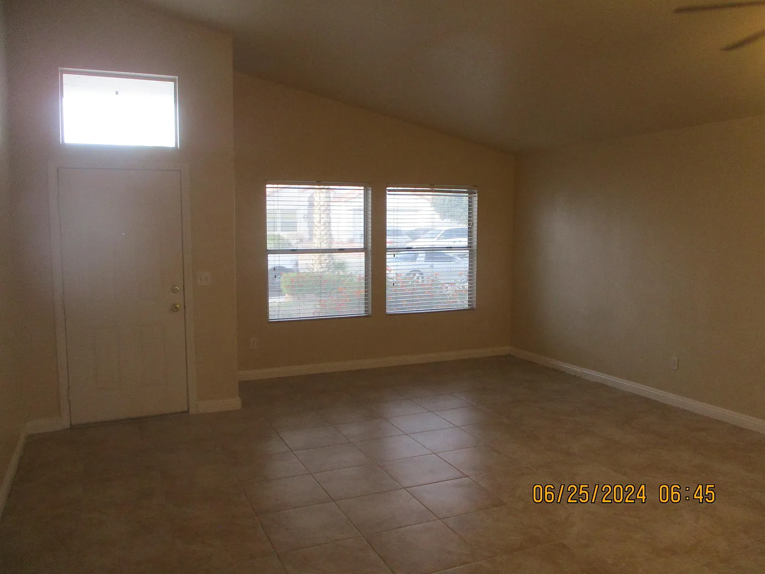 Grassy Point Cir - 1 — Photo 4