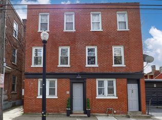 40 W James St APT 2, Lancaster, PA 17603