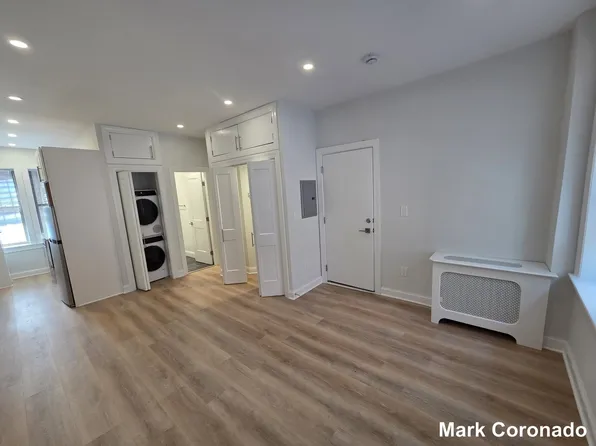 104 Myrtle St #1, Boston, MA 02114
