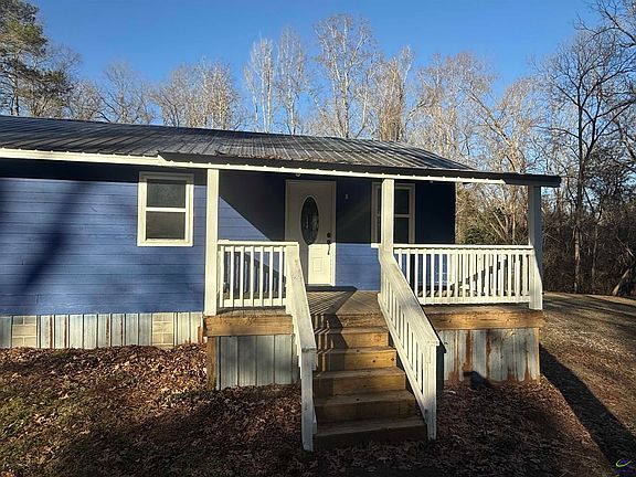 2nd image of 4487 Dixon Rd