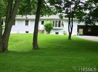 23 Memory Ln, Hopewell Junction, NY 12533