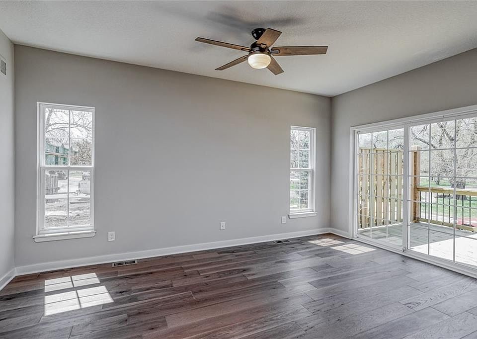 9954 W 87th Ter, Overland Park, KS 66212 | Zillow