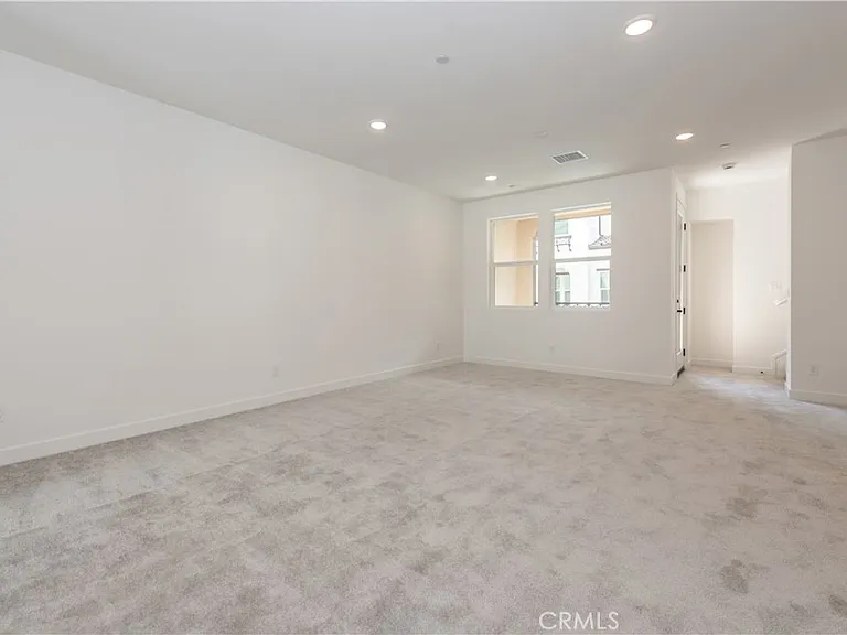 2317 W Broadway #46 — Photo 16