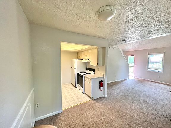 4th image of 118 Whitehills Dr