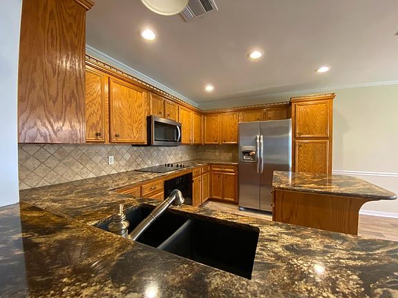 2nd image of 6014 Sandalwood Dr