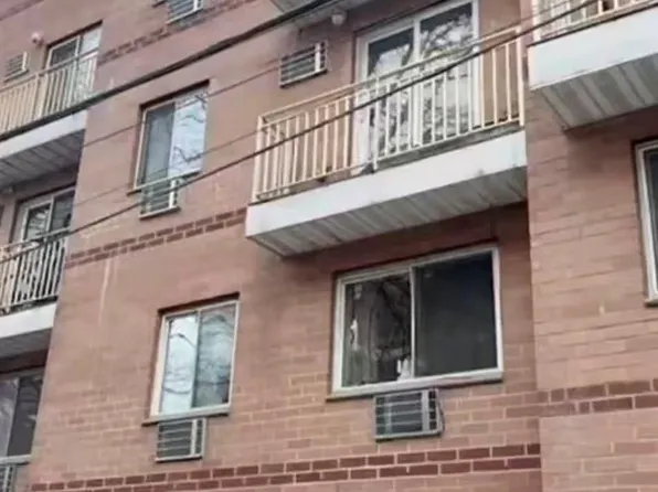 35-09 Leavitt Street, Flushing, NY 11354