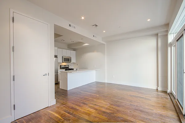 Sold by Investmates Real Estate | media 12