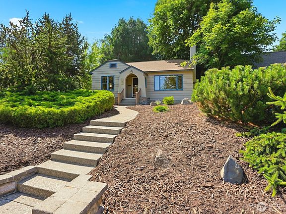 2nd image of 702 E 3rd Avenue