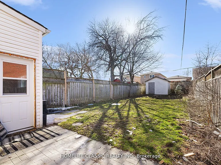 54 S Woodrow Blvd — Photo 22