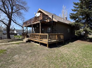 314 Hammond St, Medicine Lake, MT 59247