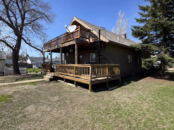 314 Hammond St, Medicine Lake, MT 59247
