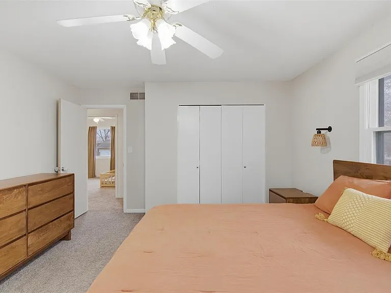 1333 Overlook Dr — Photo 9