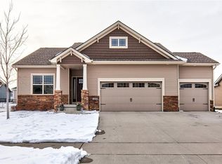 1412 NW Prairie Creek Dr, Grimes, IA 50111