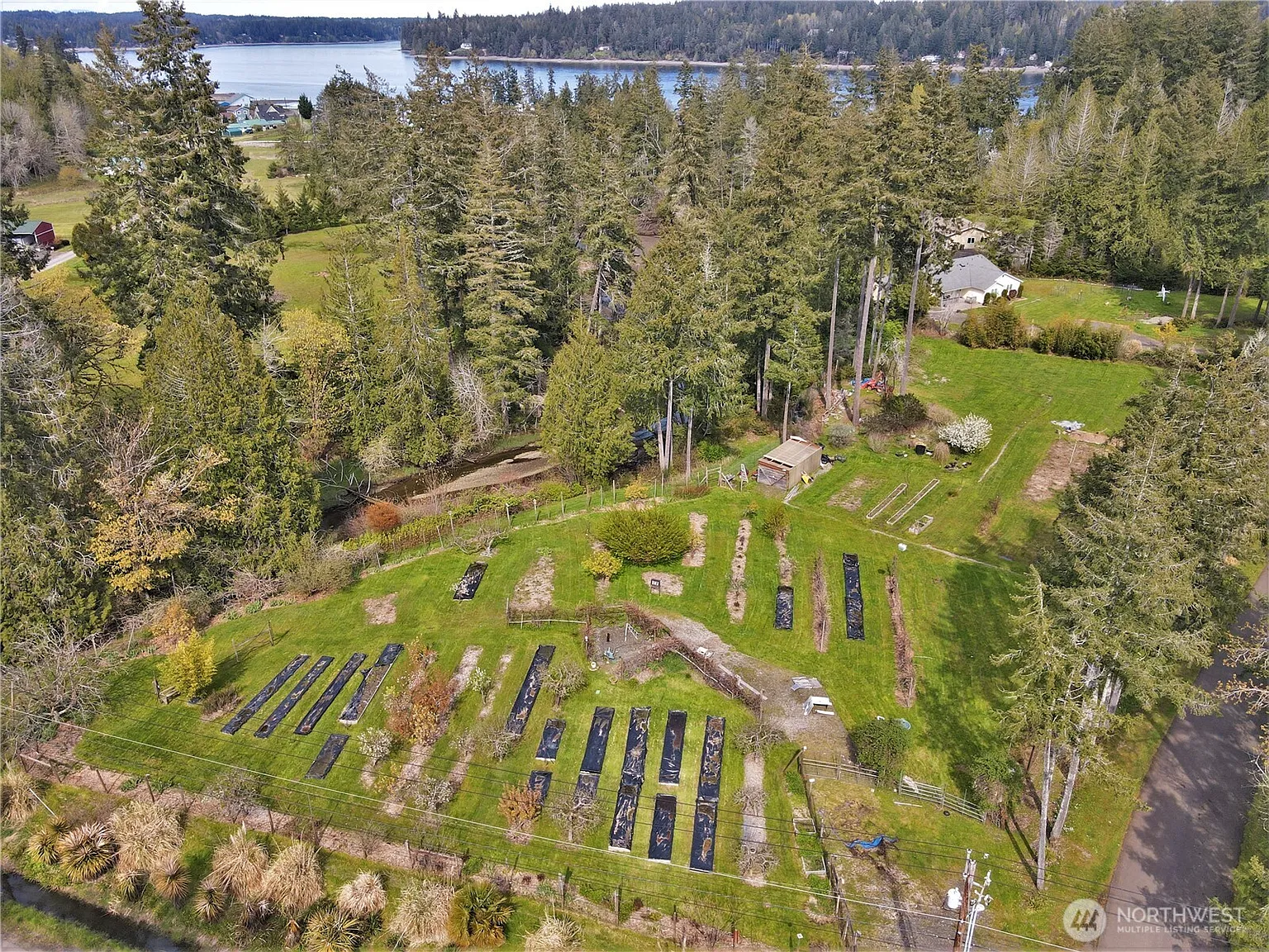 11 E Geist Point Road photo 1