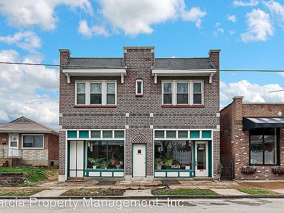 2nd image of 3261 Ivanhoe Ave #2S