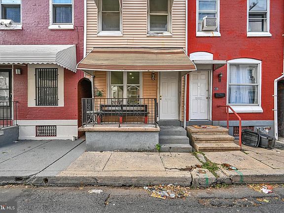 3rd image of 436 Locust St