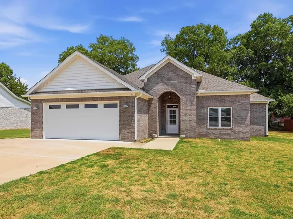 19 Sunset Blvd, Morrilton, AR 72110