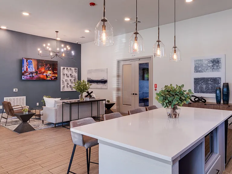 Palladium Simpson Stuart — Photo 36