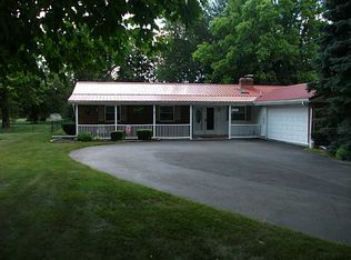 2773 S Burnett Rd, Springfield, OH 45505