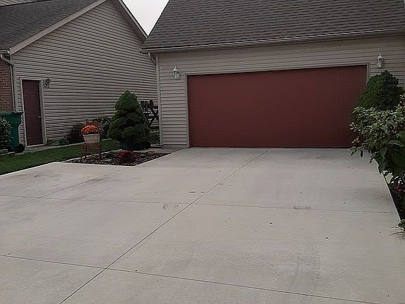 5th image of 514 Cranberry E