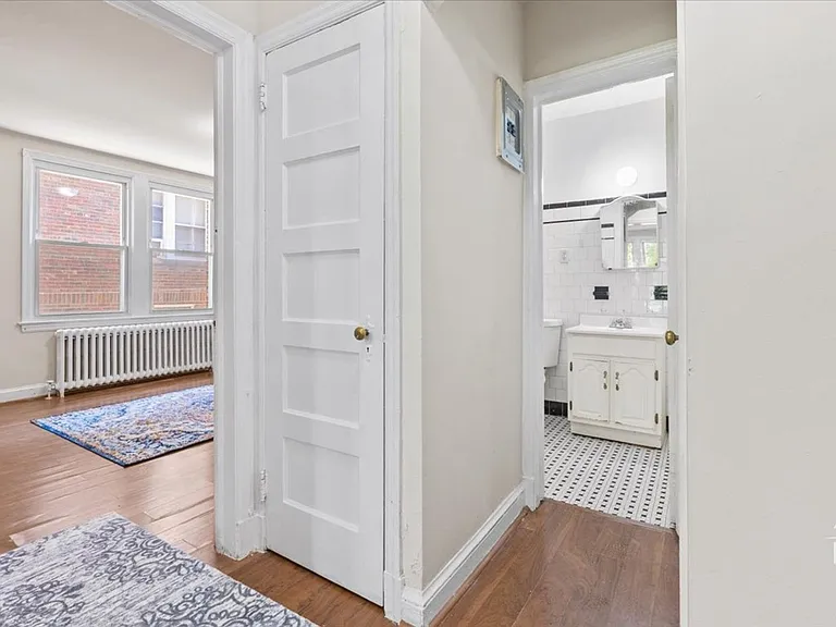 2806 O St SE — Photo 14