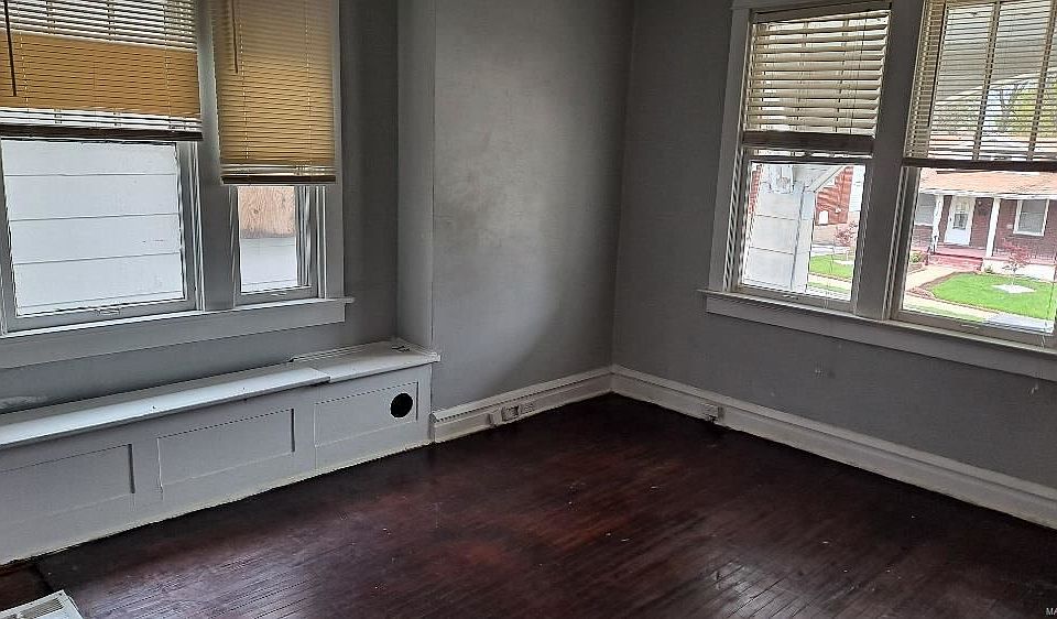 1st image of 7104 Edison Ave