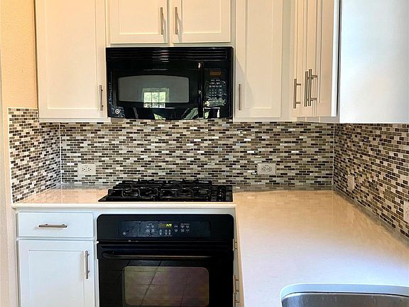 5th image of 1144 Morning Creek Ln