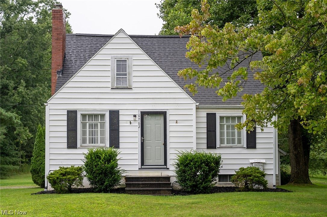 6762 Sylvian St NW, North Canton, OH 44720 Zillow