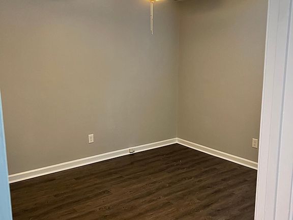 4th image of 3107A Brickdale Ln