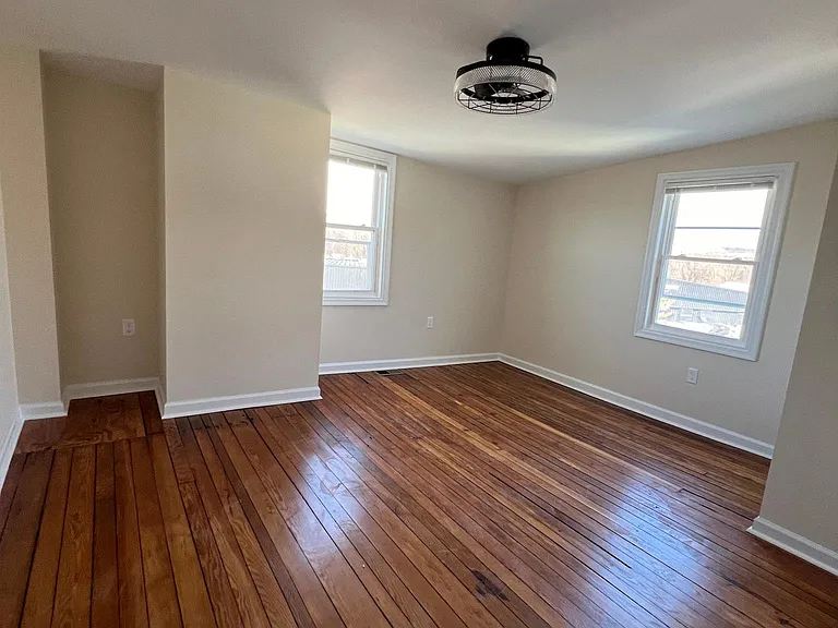 10876 York Rd #4 — Photo 12
