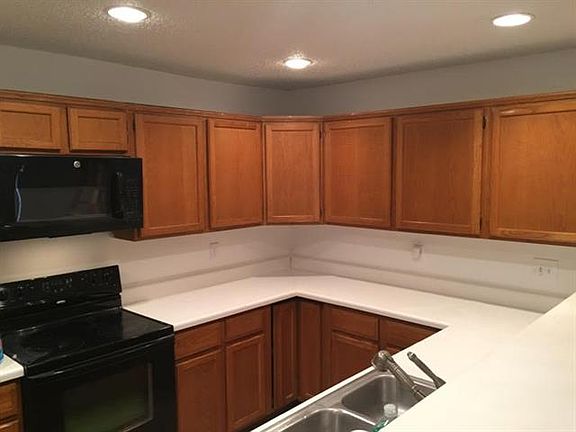 2nd image of 1605 San Francisco St