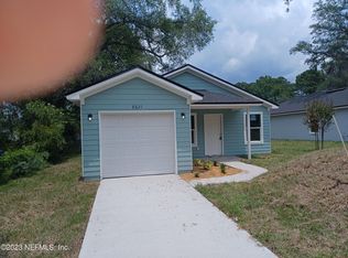 8621 Susie St, Jacksonville, FL 32210