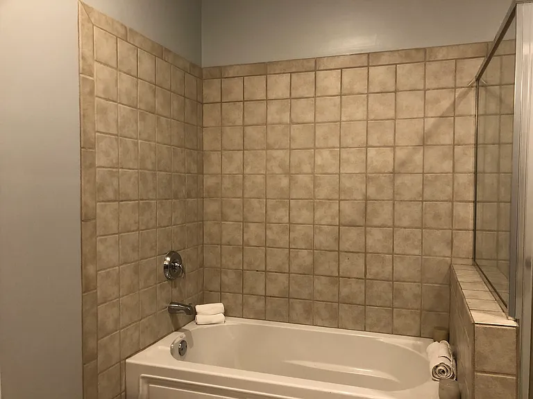 238 Walker St SW #40 — Photo 16