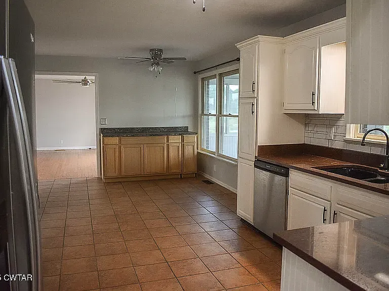 612 Wynridge Dr — Photo 29
