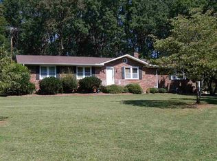 438 Pine Top Dr, Belton, SC 29627