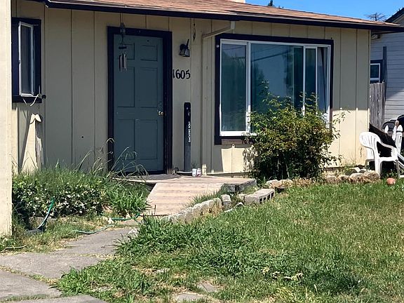 2nd image of 1605 Hearn Avenue