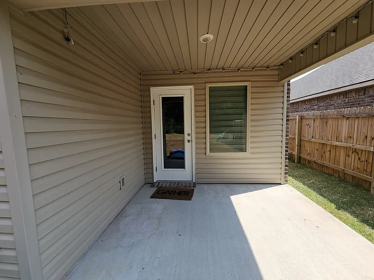 105 Batesburg Way — Photo 23