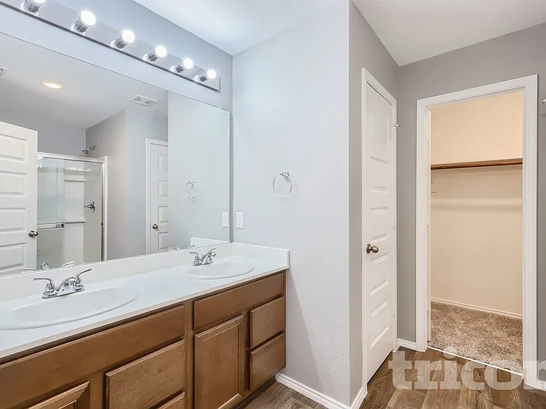 126 Spring Creek Ln — Photo 16