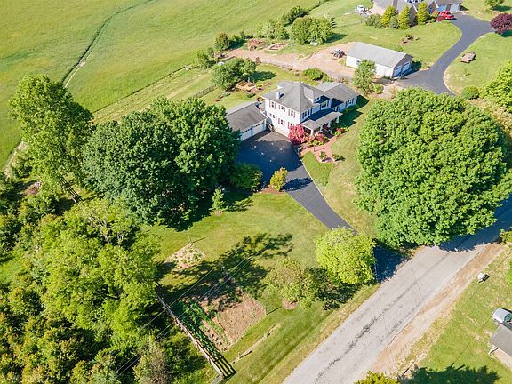 5th image of 1531 Harman Dr