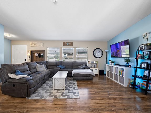 2nd image of 1030 Ricardo Rd #73